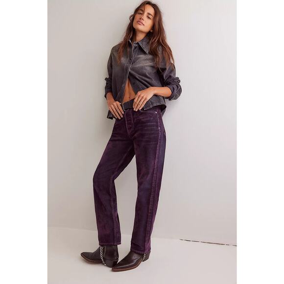 NWT FREE PEOPLE We The Free First Class Relaxed Flocked Velvet Jeans $248 SZ 30 - Picture 1 of 5